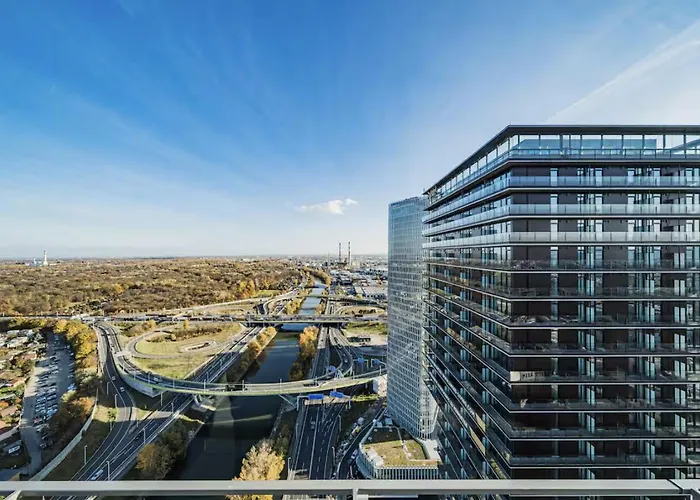 Apartment Skyline With Skypool And Free Parking Vienna