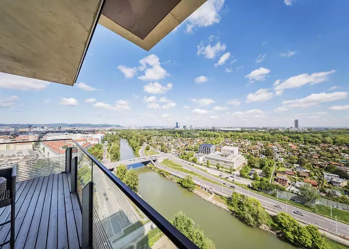 Skyline With Skypool And Free Parking Apartment Vienna